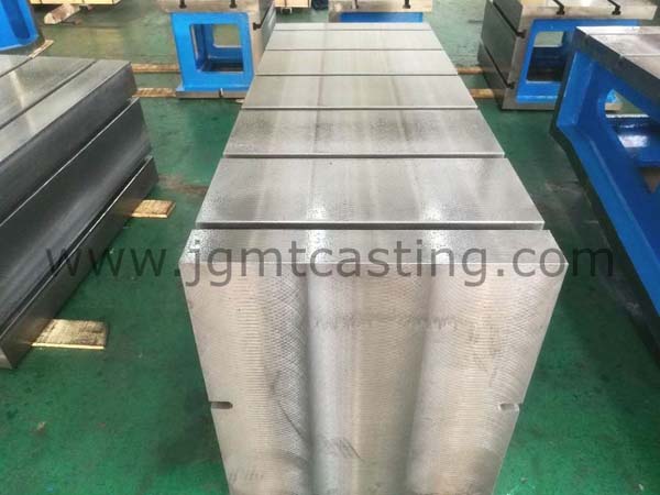 Cast Iron T-Slotted Angle Plate_Jinggong Measuring Tools Producing Co., Ltd